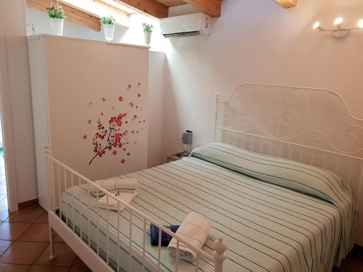 Maison De Marina B&B Piano di Follo Екстериор снимка
